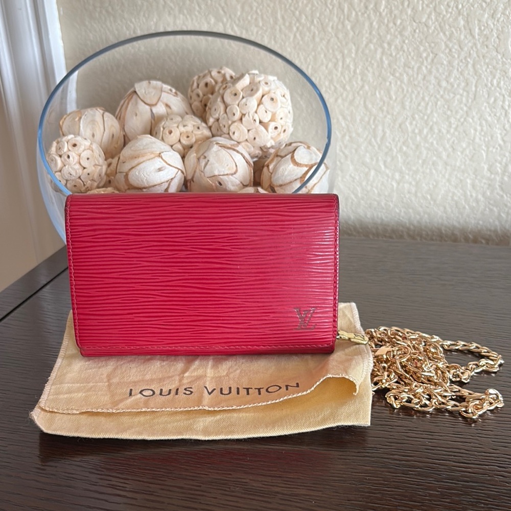 Louis Vuitton Epi Porte monnaie billets treason wallet